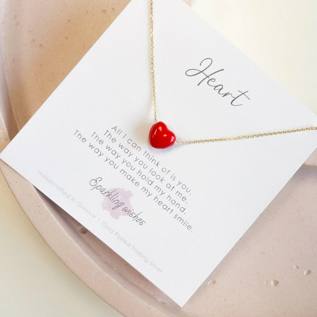 💖 Collana Amor – Il Gioiello che Celebra l’Amore 💫