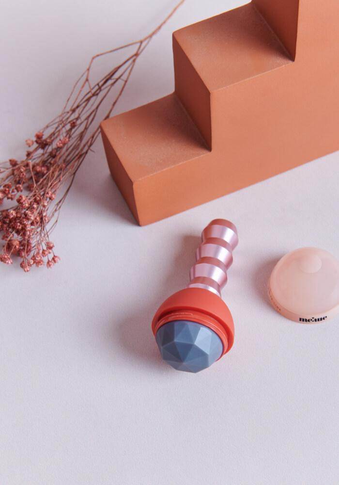 blush mewe cheek and lip