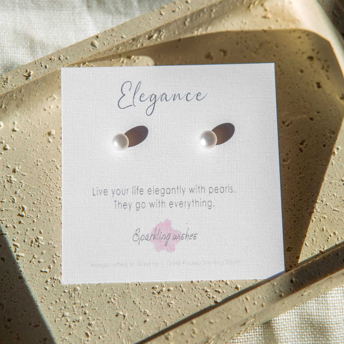Elegance Pearl Earrings 🦪