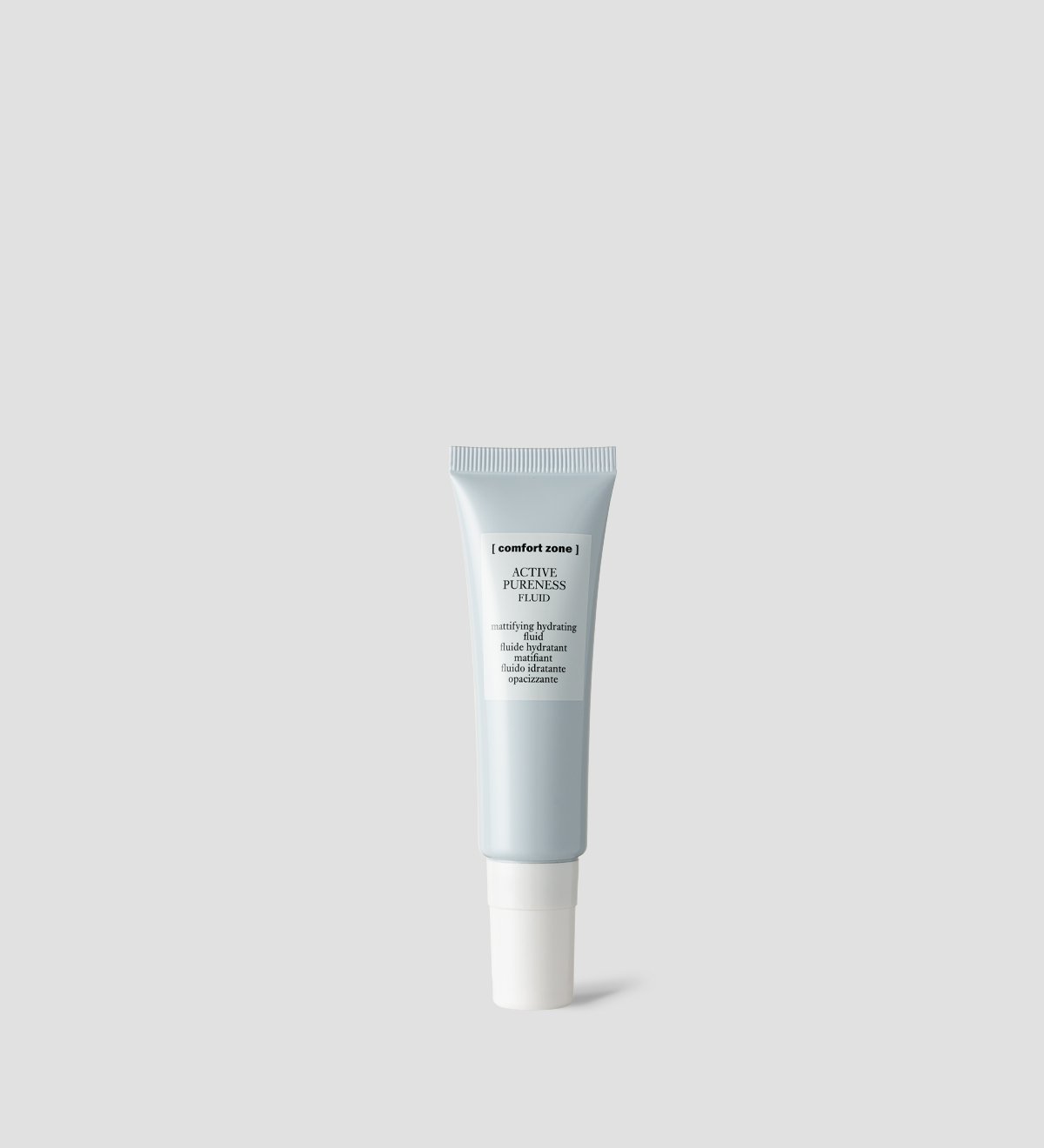 Fluido viso ideale per pelli miste e impure. Formula opacizzante con niacinamide e vitamina C.