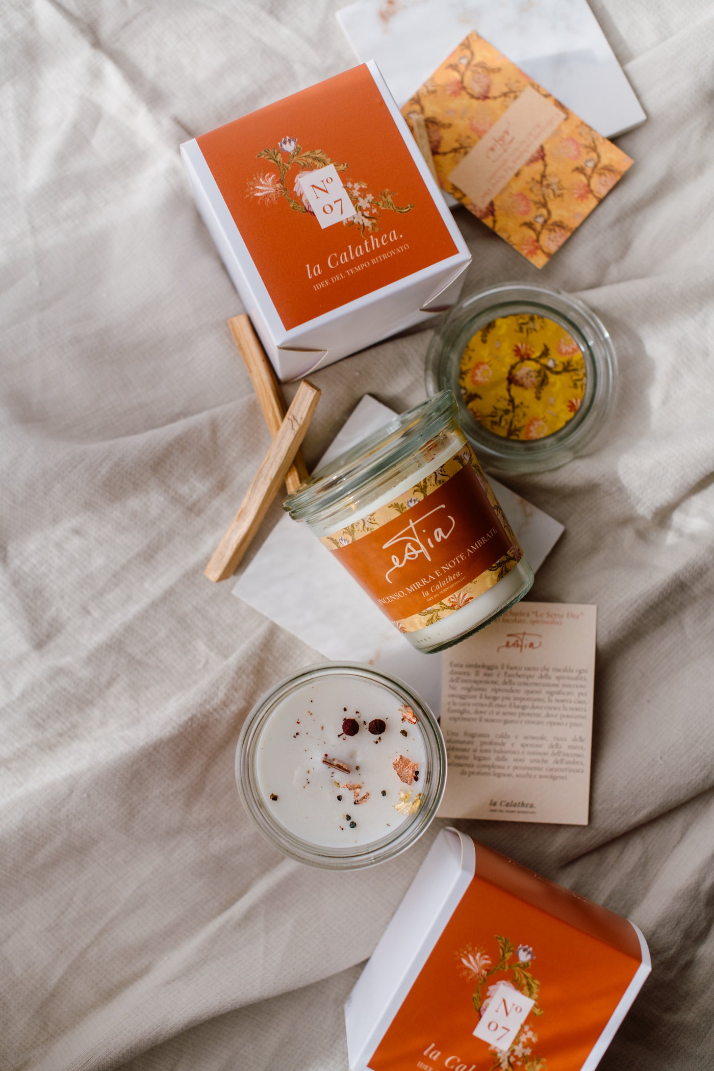 Estia – Candela profumata in cera di soia - La Calathea