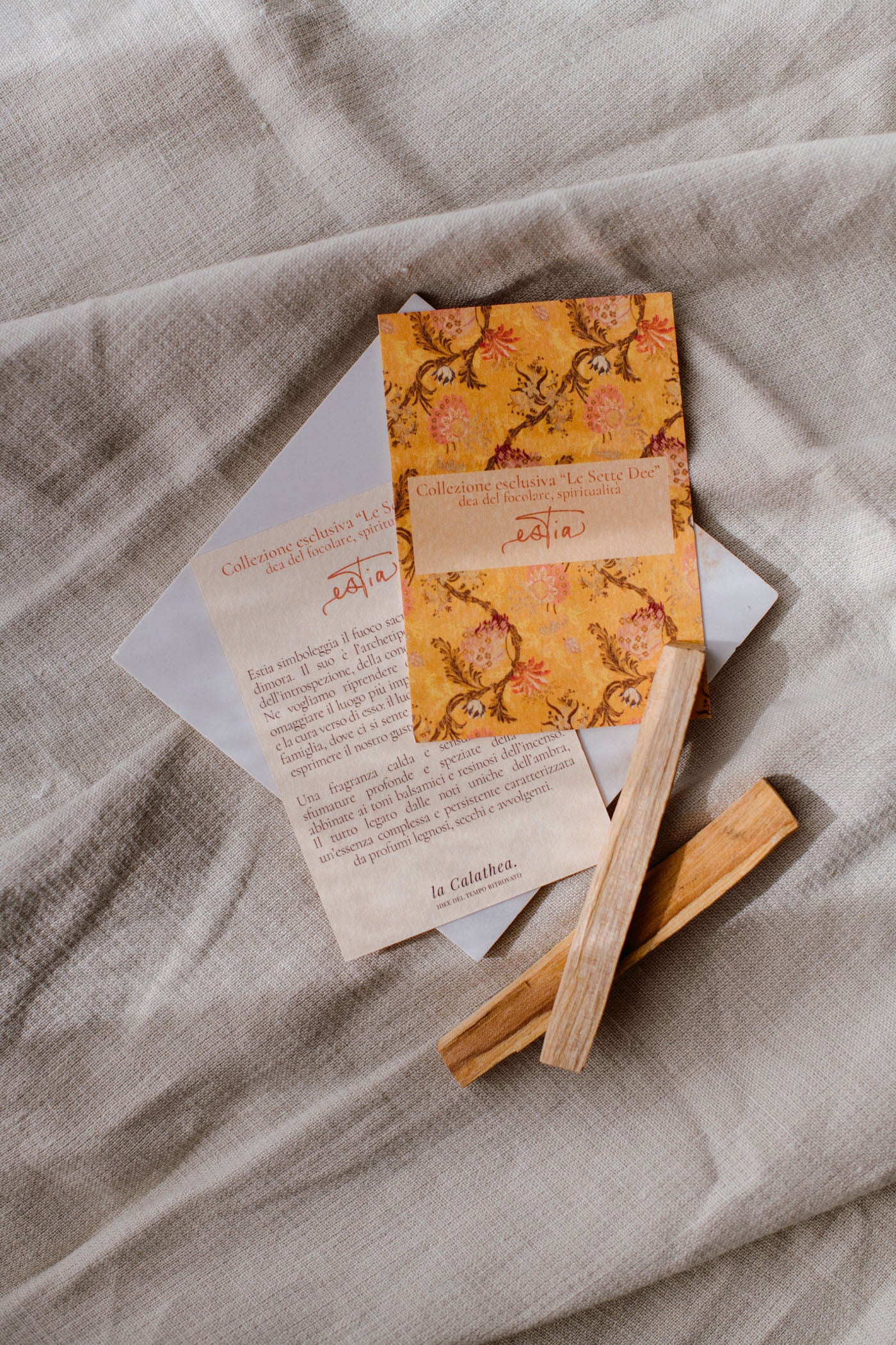 Estia – Candela profumata in cera di soia - La Calathea