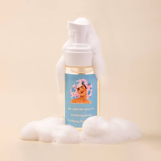 Mousse detergente viso