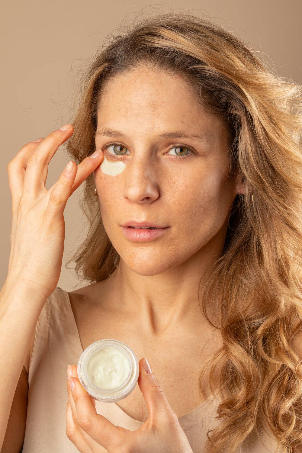 Contorno occhi illuminante e rivitalizzante - LumiEye