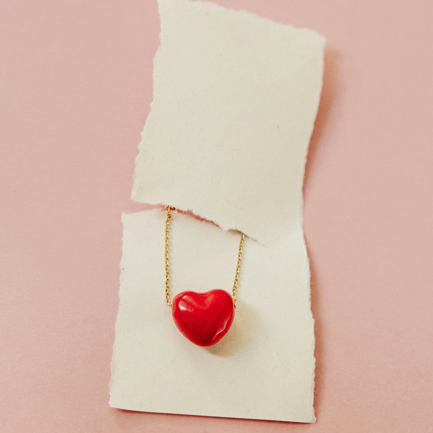 💖 Collana Amor – Il Gioiello che Celebra l’Amore 💫