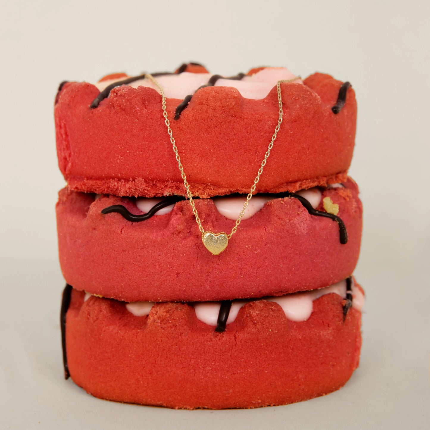 💞 Collana Love Love Love – Tre Parole, Un Universo di Emozioni ✨